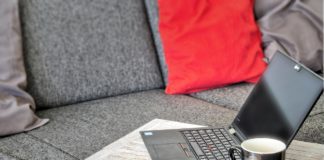 Świat testuje home office home office