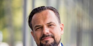 Komentarz rynkowy: Czas na digitalizację centrów handlowych digitalizację