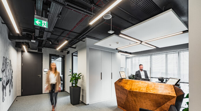 Nowe wnętrza z fabrycznym szlifem REINO