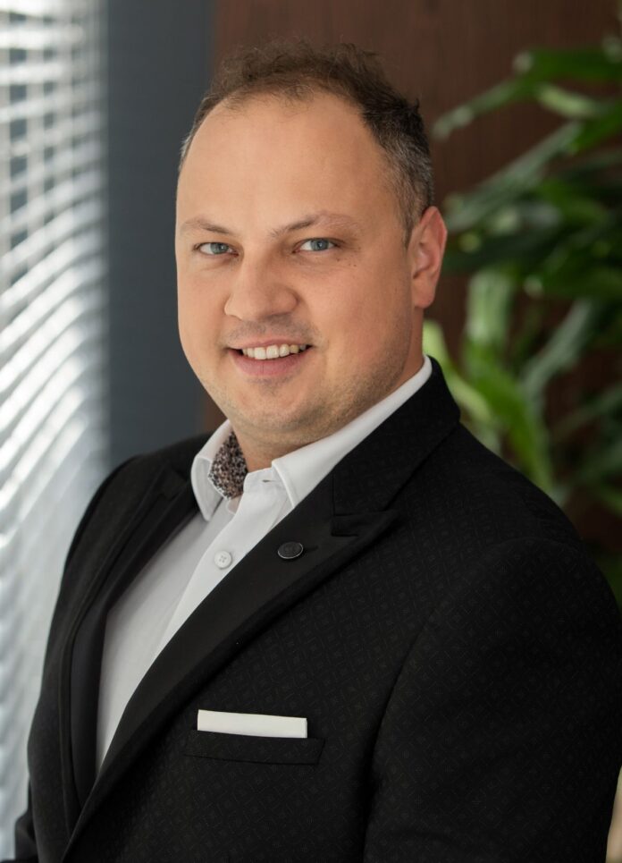 Bartłomiej Zagrodnik_Managing Partner,CEO w Walter Herz Why invest in Poland