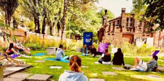 Fuzja łączy przy kawie, na warsztatach i podczas naprawy roweru Fuzja