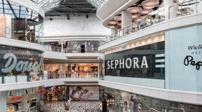 Branża centrów handlowych jest przygotowana do bezpiecznej obsługi klientów centrów handlowych