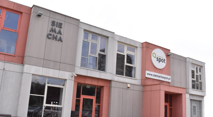 SIEMACHA Spot w Tarnowie otrzymał na własność budynek. Podarował go Gemini Park Tarnów SIEMACHA Spot