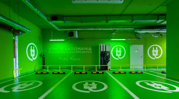 Royal Wilanów z najszybszą w stolicy stacją do ładowania aut elektrycznych Royal Wilanów