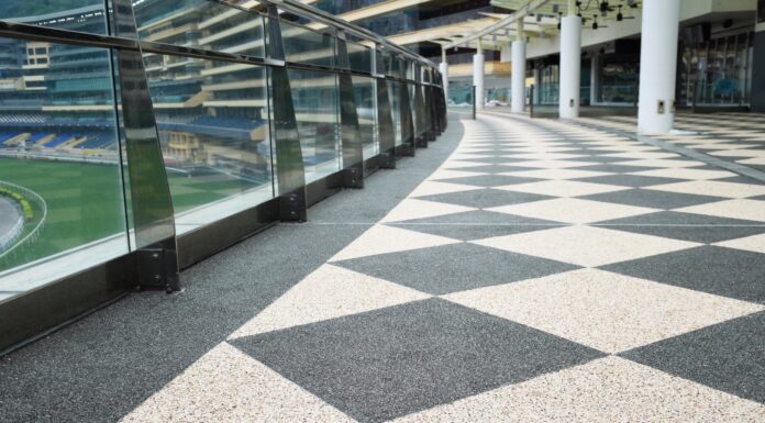 Jak stworzyć fantazyjne wzory na posadzkach? – porady ekspertów Flowcrete