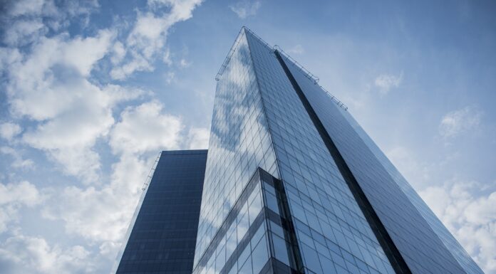 Cushman & Wakefield z tytułem „All Star” w rankingu IAOP® oraz wyróżnieniem „Sustained Excellence” wśród najlepszych firm outsourcingowych All Star