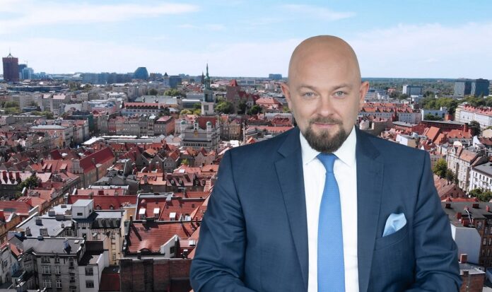 Artur Sutor Cresa Polska media photo