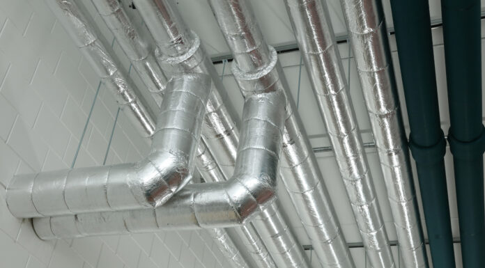 Izolacja przeciwkondensacyjna w instalacjach budynkowych. Jak projektować, żeby nie żałować? Izolacja