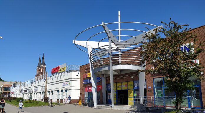 Polomarket pod dachem Echo Pabianice Polomarket