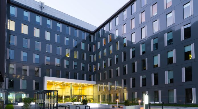 Colliers skomercjalizuje University Business Park University Business Park
