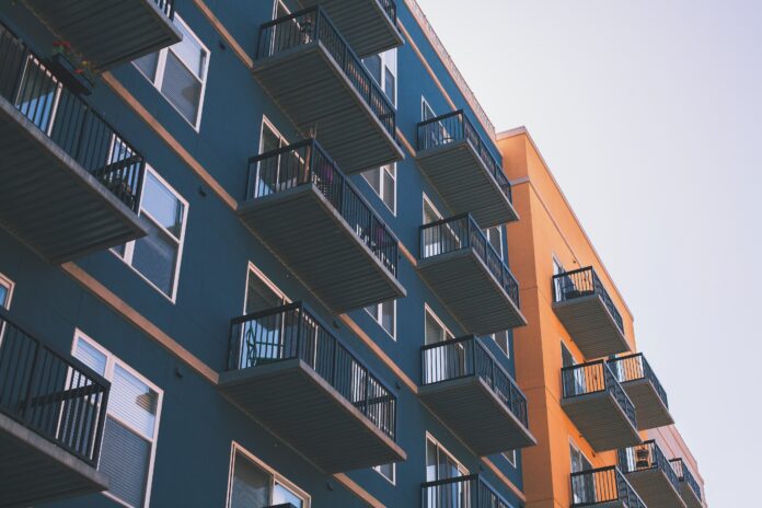 brandon-griggs-wR11KBaB86U-unsplash Echo Investment