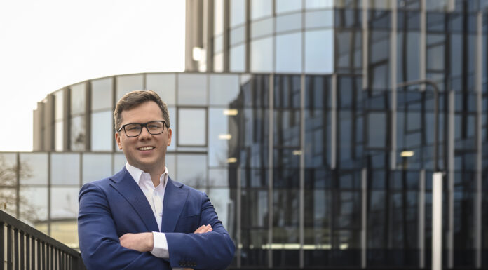 Cavatina Holding S.A. uplasowała obligacje o wartości ponad 40 mln zł Cavatina Holding obligacje