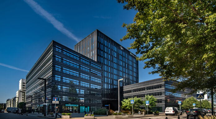 HINES PODPISAŁ PIĘĆ NOWYCH UMÓW Z NAJEMCAMI W WOLA CENTER Hines