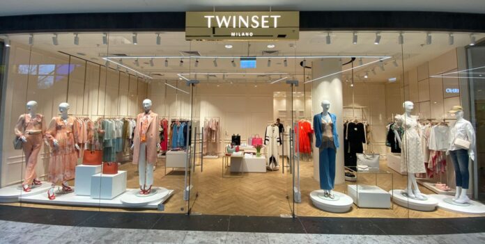 TWINSET