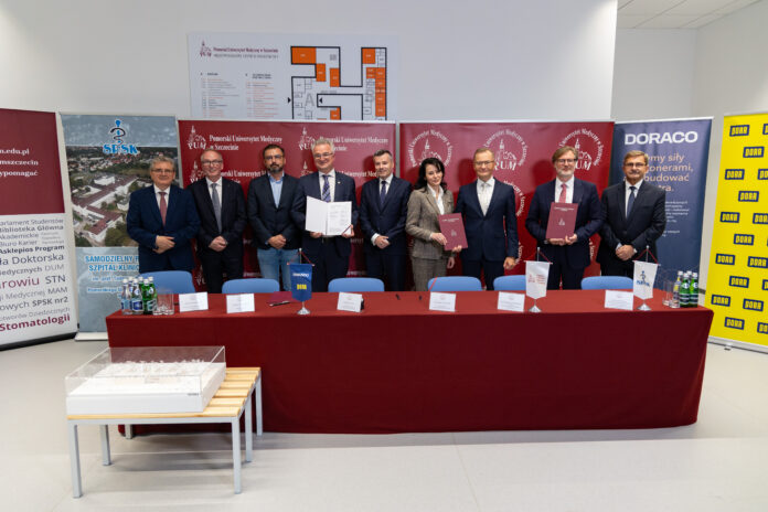 Podpisanie umowy na realizację budynku kliniczno-dydaktyczno-badawczego Pomorskiego Uniwersytetu Medycznego w Szczecinie